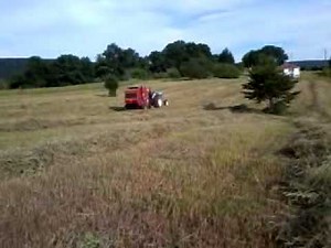 case IH 8420 baler