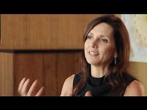 Personal Connection in Corporate Storytelling: Beth Comstock (Future of StoryTelling 2014)