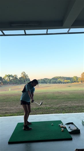Lady Golfer Cho: Mastering the Perfect Golf Swing