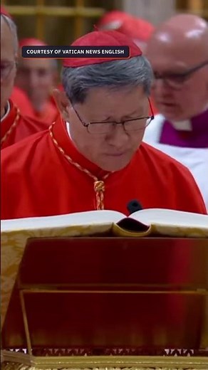 Cardinal Tagle takes oath as elector in conclave