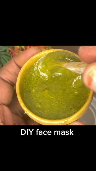 Homemade face mask for skin glowing #fypシ #foryoupage❤️ #viral #skincareroutine #skincareviraltiktokviral #facemask #fypシ゚viral