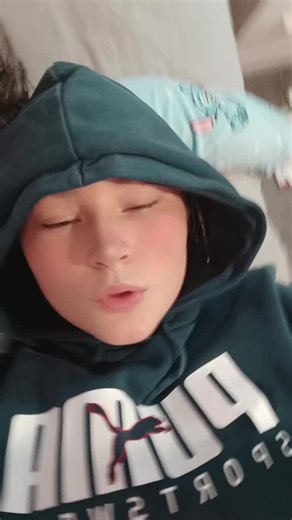 hope (@codey_gf2)’s videos with Munii Playing Games - Munii