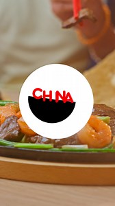 3.1M views · 44 reactions | Tu cena se merece este nivel de sabor. 異✨ Las Planchitas están listas para encender tu noche con el mejor toque del wok. ¡Pruébalas ya! *Aplica solo para comer en restaurante y restaurante express. | China Wok El Salvador | Facebook