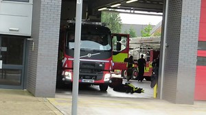 🚨 DOUBLE TURNOUT: Two Pumps Deploy from Cardiff Central! Back-to-back action! Watch as two South Wales Fire & Rescue engines roar out of Cardiff Central station in quick succession. With lights flashing and sirens wailing, these crews are racing to a major incident. Experience the raw power of a high-priority double turnout! #SouthWalesFire #Cardiff #FireEngine #DoubleTurnout #EmergencyResponse #reels #reelsviral #reelsinstagram | Emergencies in London