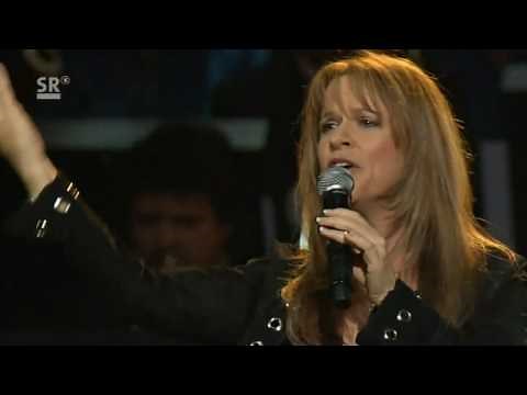 Mike Oldfield & Miriam Stockley - Moonlight Shadow (Live)