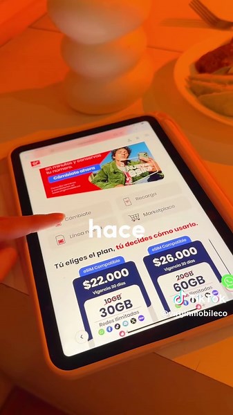 Ahora todo es más sencillo con la #eSIM de #VirginMobile ¡Cámbiate ahora! 📲 #SéTuMismo