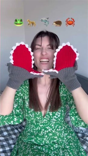 The weirdest mittens in the world🧤🌎 #viral