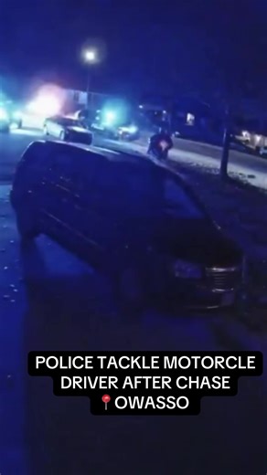 NEW VIDEO - This happened last Friday December 26th. Total News reported from the scene after it happened. Here is the original story: Owasso PD led on wild high speed chase by a motorcycle. According to police, It happened at around 10 PM Friday Night. An officer tried pulling the motorcycle over for speeding. The driver took off and led police on a wild chase all over town. At some point they went through the Smith Farm shopping center and even drove through the Bailey Golf Course. Eventually,
