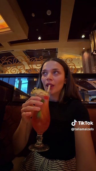 Exploring the Cheesecake Factory in Dubai