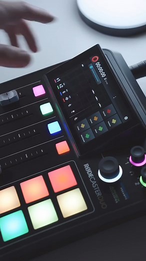 RODECaster Duo Integrated Audio Production Studio ឧបករណ៍គ្រប់គ្រងសម្លេង សារេតាមចិត្ត កំណត់សម្លេងបានច្បាស់ល្អ មាន function ឡូយៗជាច្រើន អាច record សម្លេងបាន មានរន្ធដោតកាស2 💥 លក្ខណៈពិសេស⭐️: ✅ សម្រាប់ Podcasters, Streamers, និង Musicians ✅ មាន 4 Faders និង Vibrant Color Touchscreen ✅ Multitrack Recording to microSD or USB ✅ Built-In Series IV Wireless Receivers ✅ Studio-Quality APHEX Processing ✅ Quad-Core Audio Engine ✅ 6 Programmable Pads សម្រាប់ Audio, FX & MIDI ✅ Dual USB Ports និង Integrated B