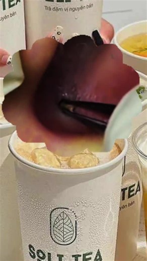 The Art of Pimple Popping: Satisfying Squeezes