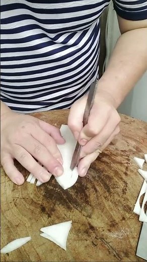 How to Make Vegetables Fruit Art Centerpieces Using Knife Skills