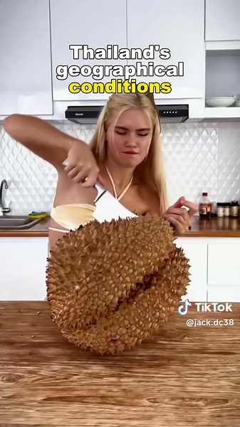 World's 5 Giant Fruits Revealed! Unbelievable Sizes and Stories