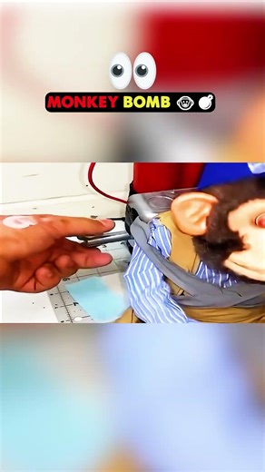 MONKEY BOMB = LIFE SAVER 🐵💣COD ZOMBIES