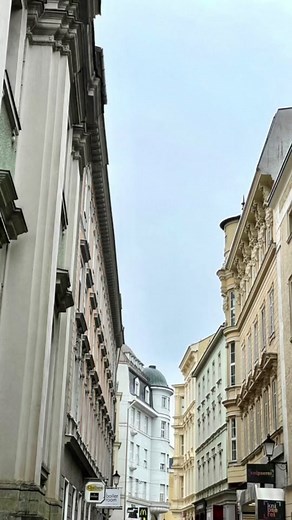 Exploring the Historic Beauty of Linz, Austria