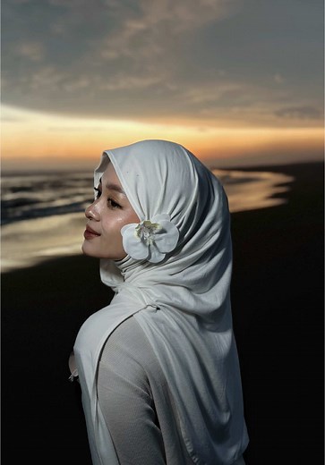 iPhone 13 Pro Max Unboxing and Photo Editing Tips