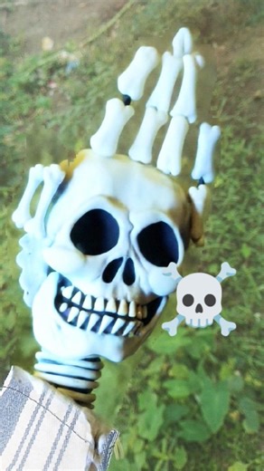 skull form hand ☠️💀 #shortsfeed #skull #trending