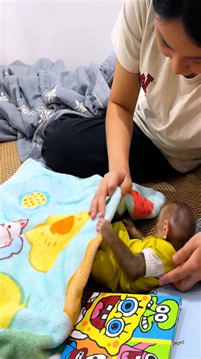 Lala is so happy she can't sleep because of Mom's special gift #Lala #Monkey #Bibi #Smart | Lala Update