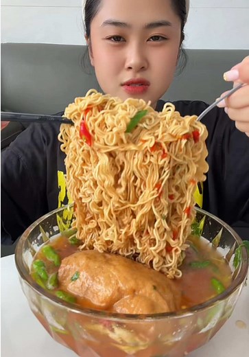 Mì Tôm Chả Trứng Mukbang Ăn Ngon
