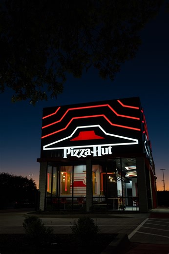 Pizza Hut debuts new restaurant design in Plano