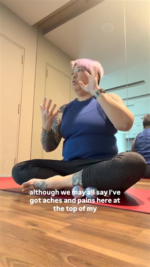 Unapologetically Amanda Koh on Instagram: "So this reel comprises some excerpts from a full 25min video where I am leading my FriYay class through a full upper back tension relief Myofascial release session addressing neck and shoulder, as well as upper back pain. Should I upload the whole video for you to follow along with? A heads up that I am very talky, as you can see from this ✌️😂 so yea, chime in in the comments below if you live in the land of tight and achy shoulders and would like a fo
