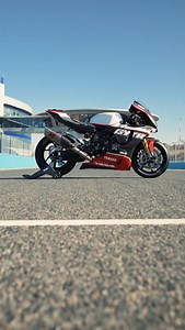 22K views · 303 reactions | All eyes on  R1 GYTR PRO  ✔ Full carbon bodywork ✔ Aluminium fuel tank with a low centre of gravity ✔ Fully kitted GYTR engine and so much more to make sure you have the ultimate #Supersport experience! ‌ ️ Rob Juwett - Senior Product Planner Accessories for Racing Parts | Yamaha Motor | Facebook