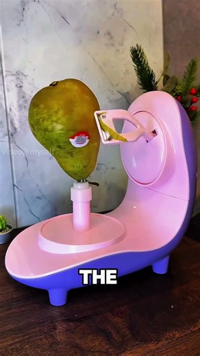 Chinese Automatic Peeler Fails So Bad It's Genius 😂