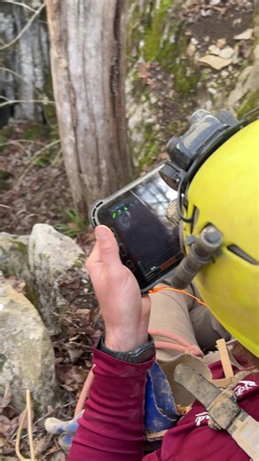 Dane Garreau taught us the basics of digital survey today. I can already tell I like it better than paper and pencil. Also, “splay” is so much fun to say. | Adventuring Light