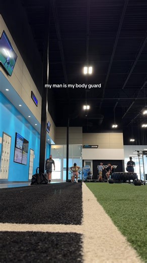 Protective Boyfriend at the Gym: Fun Lunges Challenge