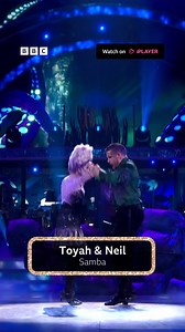 Taking us for a wicked whirl, Toyah and Eel's Samba has us spellbound 🧜‍♀️ | BBC Strictly Come Dancing
