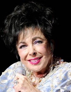 L’ultime hommage dans l’intimité à Elizabeth Taylor - Elle