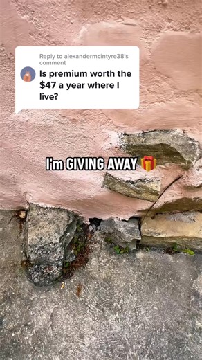 1.1K views | Premium Geocaching gives you access to more geocaches, you can download cache information for offline use, and you can filter to find specific size/types of geocaches! #Geocaching #CacheMeIfYouCan #GeocachingPremium #TreasureHunting | Linda Hawkyard | Facebook