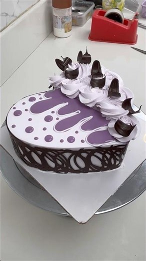 Blueberry heart cake decorating ideas #heartcake #blueberrycake #ytshorts #birthdaycake #viral #cake