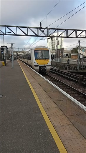 C2C Class 357 *Electrostar* Arrives Into Barking