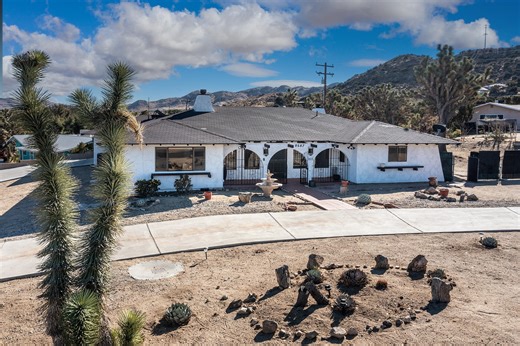 8687 Grand Ave, Yucca Valley, CA 92284 - MLS 219145717 - Coldwell Banker