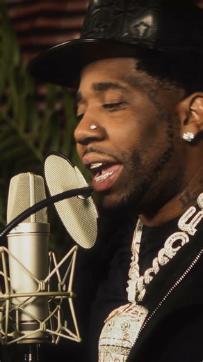 🔥🎹YFN Lucci performs “Look What I Did” live on piano #audiomack #yfnlucci #finetuned #piano #rap