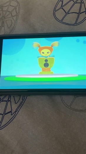 DJ bouncing beat hit the ceiling ￼