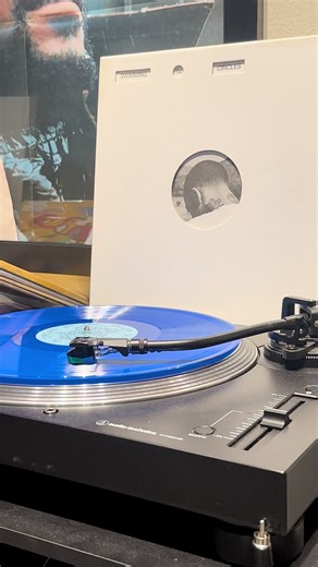 Swimming in Circles by Mac Miller - so hard to listen to Mac since his passing but Swimming will forever be a classic! #fyp #vinyl #macmiller #swimmingincircles