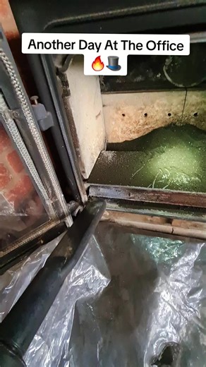 Just another day at the office here at Safe-Sweep Chimney Sweep 🎩 With a little bit of light soot sucking action ⚫️ This is a pretty typical volume of soot that we would anticipate finding after a year's worth of use...the volume of soot we remove from a chimney is determined by many things such as ⚫️ Fuel Type ⚫️ Moisture content of the fuel ⚫️ Air Control ⚫️ Burning Habits ⚫️ Sweeping Frequecy Other factors play in to it too but the list above are the primary contributors. Still regardless of