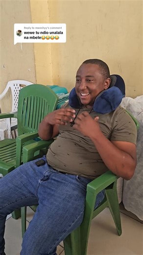 How to Properly Use a Neck Pillow While Traveling