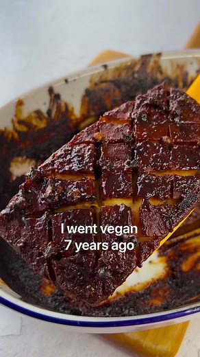 Delicious Glazed Tofu Hams for a Vegan Christmas Feast