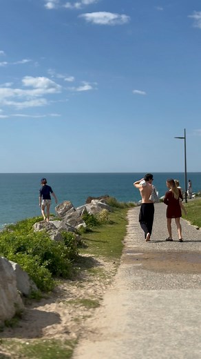 Hors saison, Biarritz dévoile une autre facette, plus calme, plus intime… et toujours magique. ✨ C’est ce décor unique qui entoure le Biarritz Camping toute l’année, et qui rend chaque séjour spécial ! __ Outside of peak season, Biarritz reveals another side to itself, one that is quieter, more intimate... and still magical. ✨ It is this unique setting that surrounds Biarritz Camping all year round, making every stay special! #seminaire #seminairebiarritz #seminaireentreprise #evenementsportif #