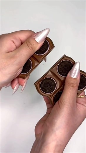 31K views · 379 reactions | Milka Chocolate #diy #viral #asmr #unboxing #fb #trendingreels #viralreelsシ #reelsviralシ #satisfying #satisfyingvideo #foryoupage #sweetsunboxing #fipシviral #asmrsounds #asmrfoodsounds #unboxing #fillingplatter #sweetrecipe #snacksrecipe | Rosa SB | Facebook