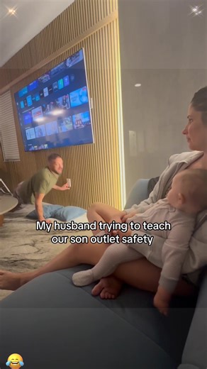 Teach children how to deal with strangers #safety #children #strangerdanger⚠️ #fyp #funny