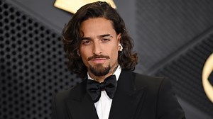 Maluma pierde la cabeza y pelea con fans de Argentina en Final de Copa América—aquí el video