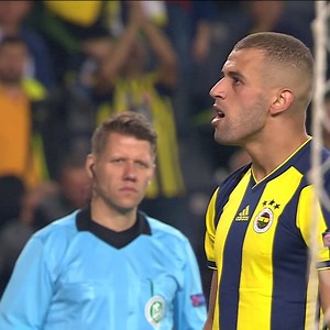 24K views · 429 reactions |  Pick the best 11 #UEL players ... no restrictions!  Play Daily Fantasy  bit.ly/UELdailyfantasy | UEFA Europa League | Facebook