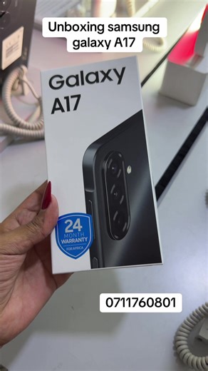 Unboxing the Samsung Galaxy A17