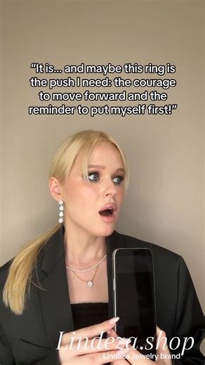 Natural stone jewelry | worldwide shipping on Instagram: "The Dreams Come True Ring combines Rose Quartz, the crystal of love and self-alignment, with Clear Quartz, the master amplifier of intentions. Together, they channel your heart’s desires and magnify them into powerful manifestations, It’s more than a ring - it’s your daily reminder that dreams can become reality. #rosequartz #clearquartz #crystaljewelry #crystals"