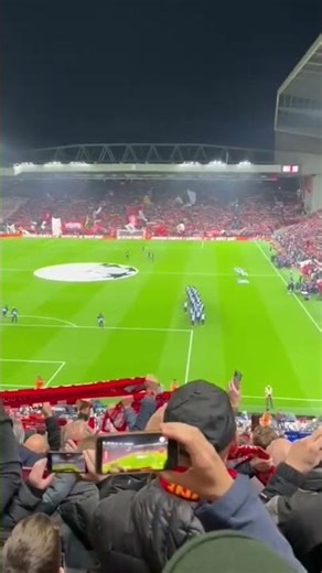 Goosebumps! The Incredible Anfield Atmosphere as Liverpool Fans Sing YNWA