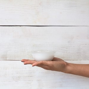 I tvoja kosa može da očarava mirisima kokosa 便, mandarine, ruže  i sandalovine uz pomoć jedinstvenog Biolage All-In-One Coconut spreja! Samo u Matrix salonima: bit.ly/MatrixLocator | Matrix Professional Haircare & Color | Facebook